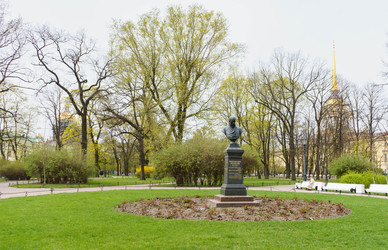 Санкт-Петербург. Бюст бюст В. А. Жуковского в Александровском саду - MariaPaina