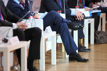 МОСКВА - 21 НОЯБРЯ: Участники Международной конференции «Управление недвижимостью в корпорациях», состоявшейся 21 ноября 2012 года в Москве, Россия - paha_l