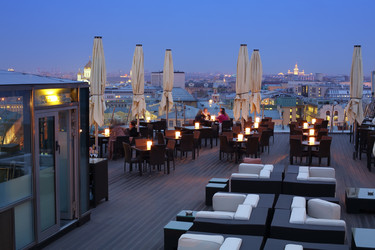 Ресторан O2 Lounge на крыше отеля The Ritz-Carlton - paha_l