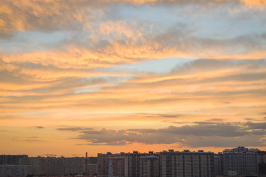 Панорамный закат. Красивые фотографии облаков. Вид на город - Milla_Zelenyuk