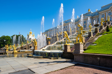 Фонтаны Большого каскада в Петергофе - gumbao