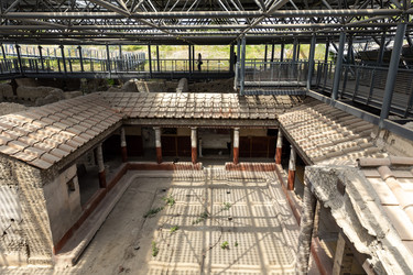 Италия. Помпеи. Раскопки на территории археологического парка.
Italy. Pompeii. Excavations at the Archaeological Park - ffoto-graff