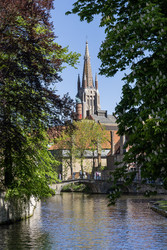 Бельгия. Брюгге. Виды на городские здания и каналы.
Belgium. Bruges. Views of Urban Buildings and Canals - ffoto-graff