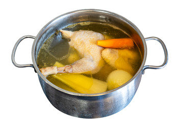 Горшок с вареной курицей и овощами (изолированный) - vale