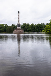 Ростральная колонна Хесме в городе Пушкине - vale