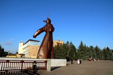 Памятник Солдату-красногвардейцу в Ставрополе. Июнь 2026г - Zauberfloten