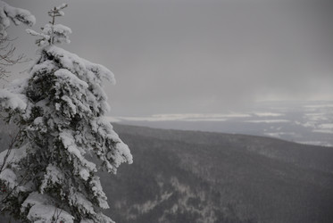 Горнолыжный комплекс «Горный воздух» зимой. Сахалин. View of the ski complex "Gorny Vozduh". Sakhalin. (marka) - marka