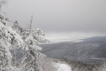 Горнолыжный комплекс «Горный воздух» зимой. Сахалин. View of the ski complex "Gorny Vozduh". Sakhalin. (marka) - marka