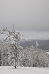 Горнолыжный комплекс «Горный воздух» зимой. Сахалин. View of the ski complex "Gorny Vozduh". Sakhalin. (marka) - marka