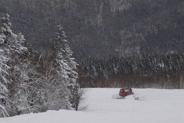 Горнолыжный комплекс «Горный воздух» зимой. Сахалин. View of the ski complex "Gorny Vozduh". Sakhalin. (marka) - marka