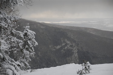 Горнолыжный комплекс «Горный воздух» зимой. Сахалин. View of the ski complex "Gorny Vozduh". Sakhalin. (marka) - marka