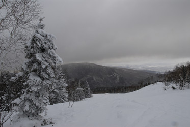 Горнолыжный комплекс «Горный воздух» зимой. Сахалин. View of the ski complex "Gorny Vozduh". Sakhalin. (marka) - marka