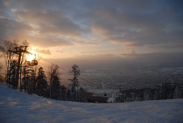 Горнолыжный комплекс «Горный воздух» зимой. Сахалин. View of the ski complex "Gorny Vozduh". Sakhalin. (marka) - marka