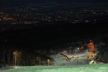Горнолыжный комплекс «Горный воздух» зимой. Сахалин. View of the ski complex "Gorny Vozduh". Sakhalin. (marka) - marka