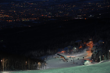 Горнолыжный комплекс «Горный воздух» зимой. Сахалин. View of the ski complex "Gorny Vozduh". Sakhalin. (marka) - marka