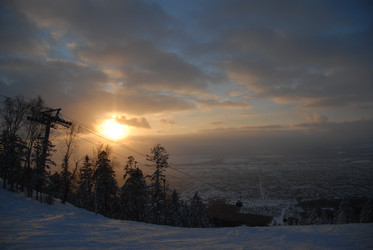 Горнолыжный комплекс «Горный воздух» зимой. Сахалин. View of the ski complex "Gorny Vozduh". Sakhalin. (marka) - marka