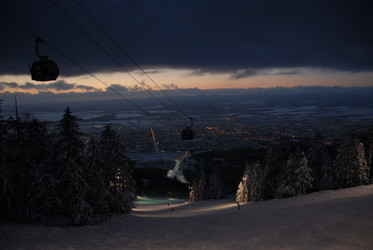 Горнолыжный комплекс «Горный воздух» зимой. Сахалин. View of the ski complex "Gorny Vozduh". Sakhalin. (marka) - marka