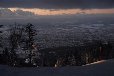 Горнолыжный комплекс «Горный воздух» зимой. Сахалин. View of the ski complex "Gorny Vozduh". Sakhalin. (marka) - marka