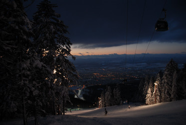 Горнолыжный комплекс «Горный воздух» зимой. Сахалин. View of the ski complex "Gorny Vozduh". Sakhalin. (marka) - marka
