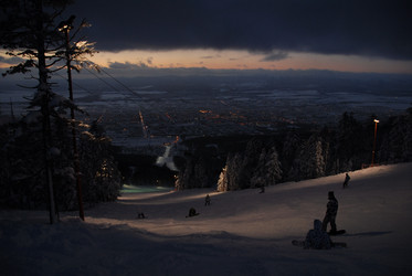 Горнолыжный комплекс «Горный воздух» зимой. Сахалин. View of the ski complex "Gorny Vozduh". Sakhalin. (marka) - marka