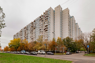 Жилой дом серии П-44 в Москве. Улица Санникова. Район Отрадное - IgorRozhkov