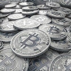 Сложенные на поверхности биткоины - RomanZ