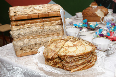 Блины, традиционное блюдо русской, украинской и белорусской кухни - bykgeniy