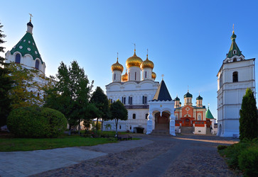Троицкий собор и церковь Рождества Пресвятой Богородицы в Ипатьевском монастыре - Mishell