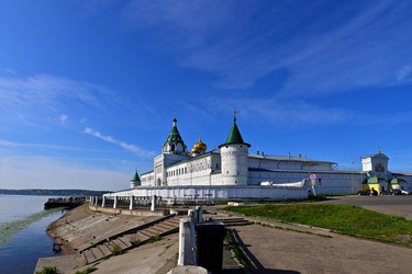 Ипатьевский монастырь в месте слияния рек Волги и Костромы - Mishell