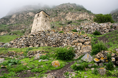 Село Верхняя Балкария в Кавказских горах России - gumbao