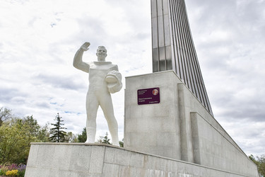 Парк покорителей космоса, место приземления первого космонавта Юрия Гагарина, город Саратов - Sveetlana