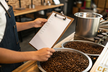 Coffee Roasting Process in a Craft Café Setting Generative AI - RomanZ