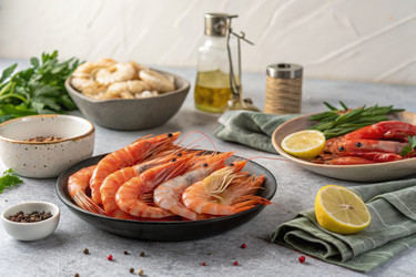 Свежие морепродукты и ингредиенты для приготовления блюд на современной кухне. Генеративный искусственный интеллект - RomanZ
