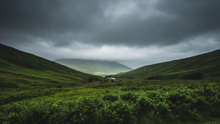 Green Hill Field Before Summer Thunderstorm – Moody Dramatic Landscape for Nature Wall Art or Editorial Background - Kulkann75