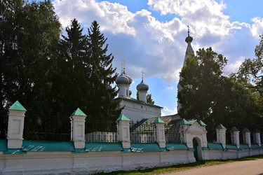 Старинная церковь Иоанна Богослова в Костроме - Mishell