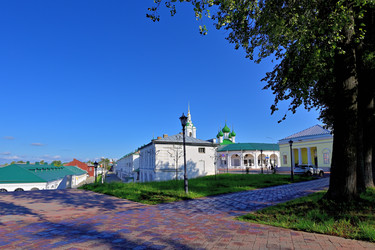 Старинная архитектура в центре Костромы - Mishell
