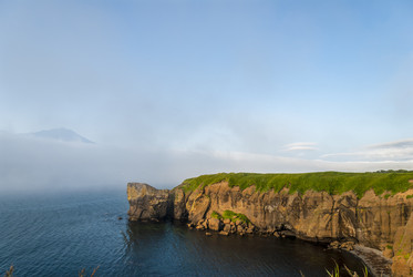 Бухта с видом на вулкан Богдан Хмельницкий. Итуруп. A bay with a view of the volcano Bogdan Khmelnitsky. Iturup. (marka) - marka
