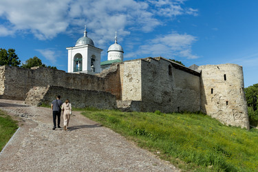 Россия. Изборск. Виды Изборской крепости. Russia. Izborsk. Views of the Izborsk Fortress - ffoto-graff