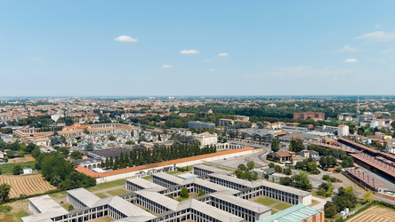 Парма, Италия. Кладбище Делла Виллетта. Летний день, вид с воздуха - NikitaMaykov