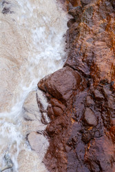 Ручей на склоне вулкана Баранского. остров Итуруп. A stream on the slope of the Baransky volcano. Iturup Island. Сахалин. Sakhalin. (marka) - marka