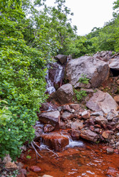 Ручей на склоне вулкана Баранского. остров Итуруп. A stream on the slope of the Baransky volcano. Iturup Island. Сахалин. Sakhalin. (marka) - marka