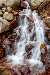 Ручей на склоне вулкана Баранского. остров Итуруп. A stream on the slope of the Baransky volcano. Iturup Island. Сахалин. Sakhalin. (marka) - marka