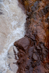 Ручей на склоне вулкана Баранского. остров Итуруп. A stream on the slope of the Baransky volcano. Iturup Island. Сахалин. Sakhalin. (marka) - marka
