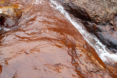 Ручей на склоне вулкана Баранского. остров Итуруп. A stream on the slope of the Baransky volcano. Iturup Island. Сахалин. Sakhalin. (marka) - marka