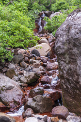 Ручей на склоне вулкана Баранского. остров Итуруп. A stream on the slope of the Baransky volcano. Iturup Island. Сахалин. Sakhalin. (marka) - marka