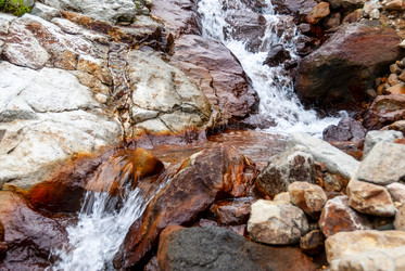 Ручей на склоне вулкана Баранского. остров Итуруп. A stream on the slope of the Baransky volcano. Iturup Island. Сахалин. Sakhalin. (marka) - marka