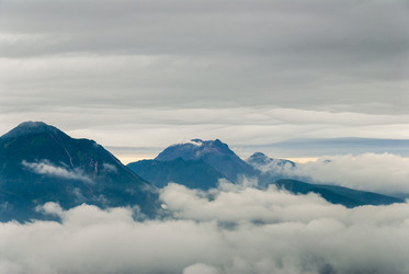 Вид с вулкана Баранского. остров Итуруп. View from Baransky volcano. Iturup Island. (Сахалин. Sakhalin. (marka) - marka