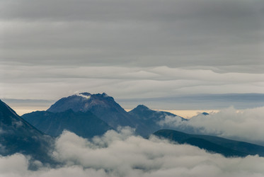 Вид с вулкана Баранского. остров Итуруп. View from Baransky volcano. Iturup Island. (Сахалин. Sakhalin. (marka) - marka