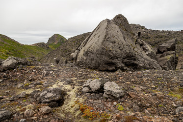 Вершина вулкана Баранского. остров Итуруп. View from Baransky volcano. Iturup Island. (Сахалин. Sakhalin. (marka) - marka