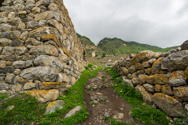 Село Верхняя Балкария в Кавказских горах России - gumbao